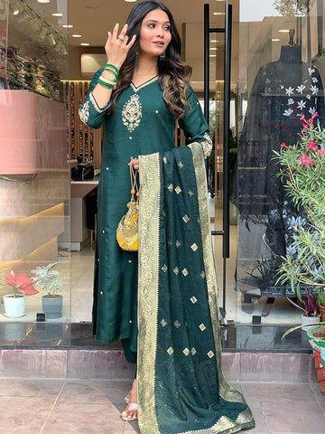  Niharika Fab 